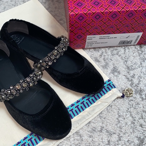 Gently used  Tory Burch Crystal Strap Flats Size 9.5 - Perfect Black - Picture 7 of 8